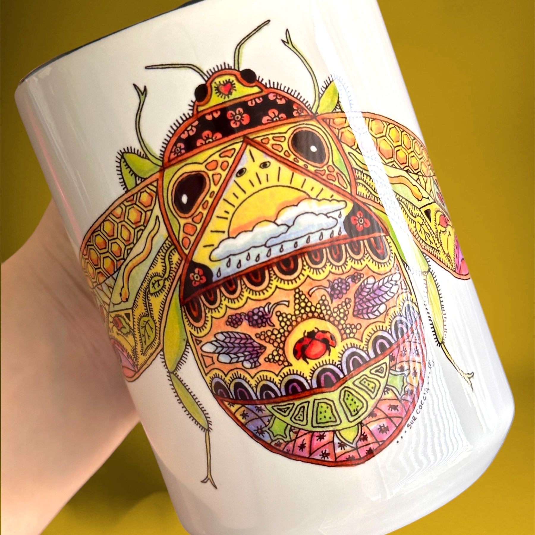 Bee 15 oz Mug