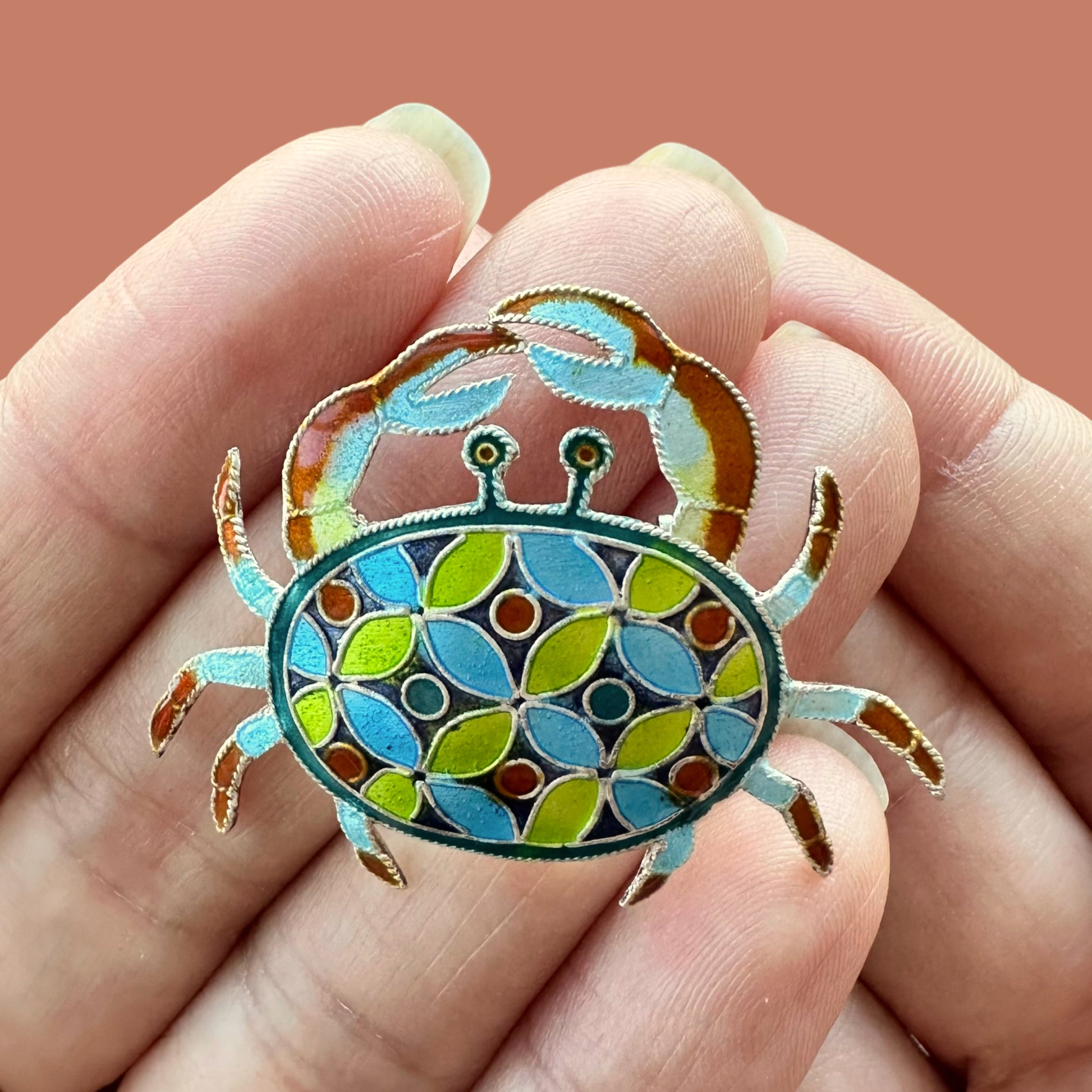 Crab Montage Pin