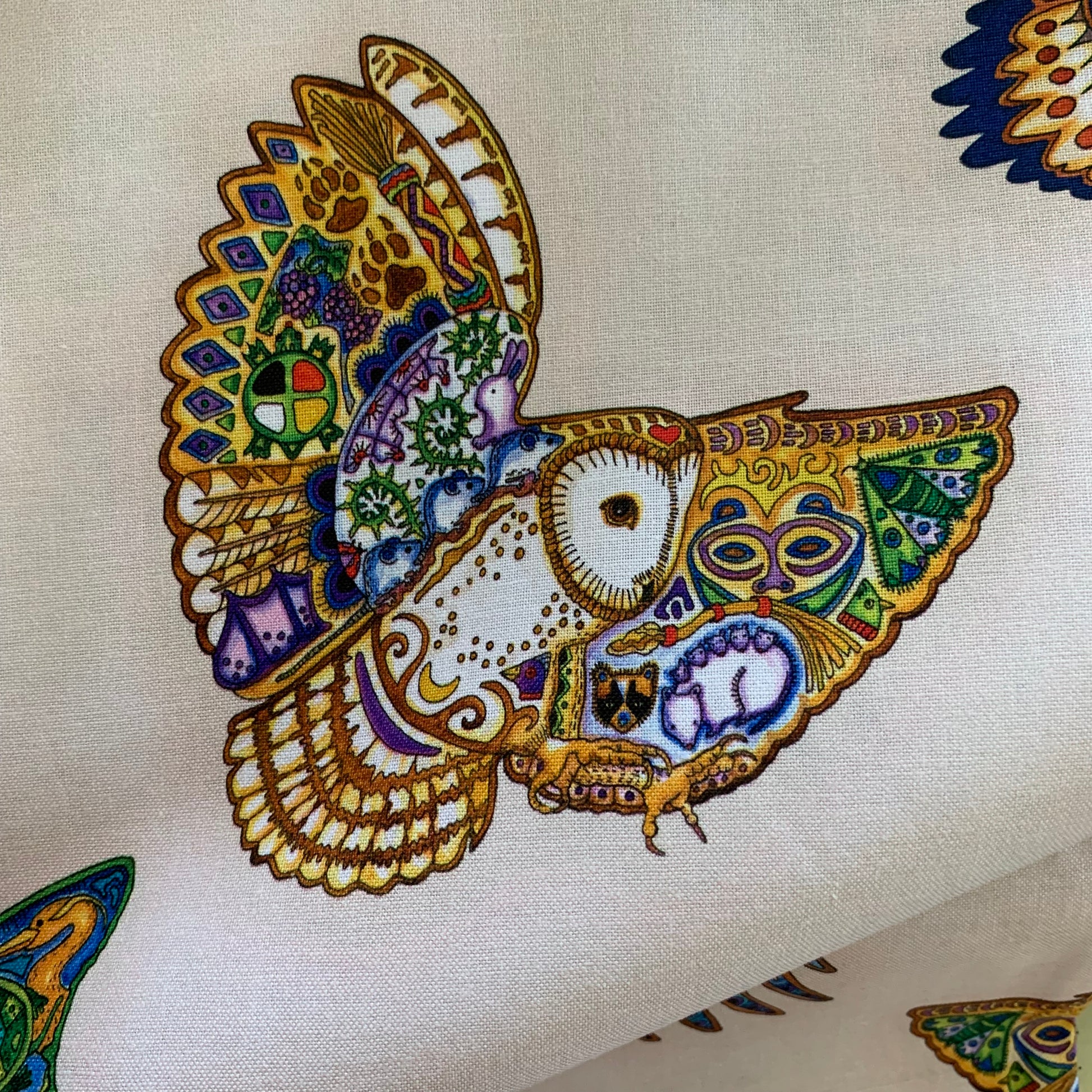 Animal Spirits Fabric 18414-205 MULTI