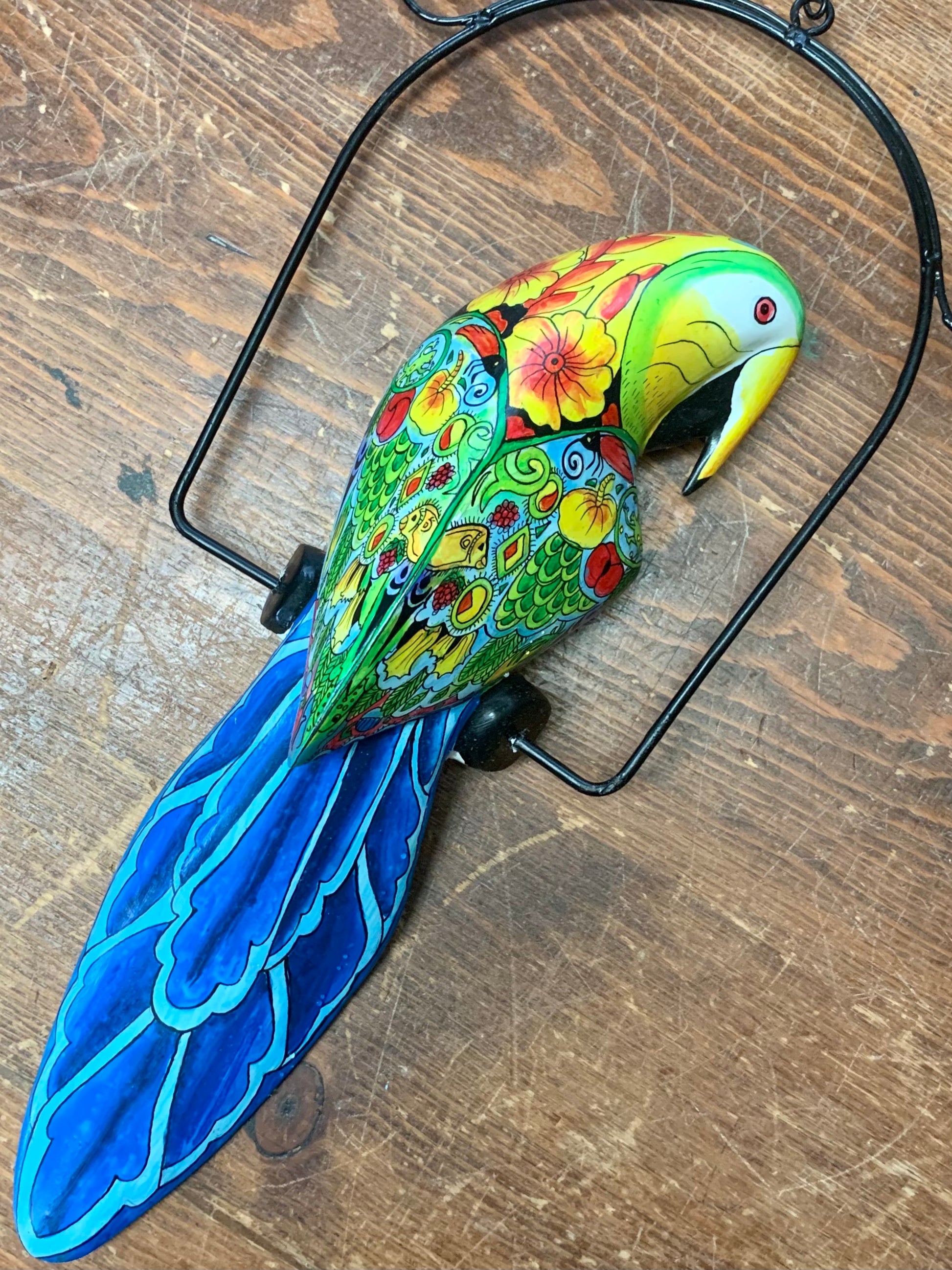 Mini Macaw Carving
