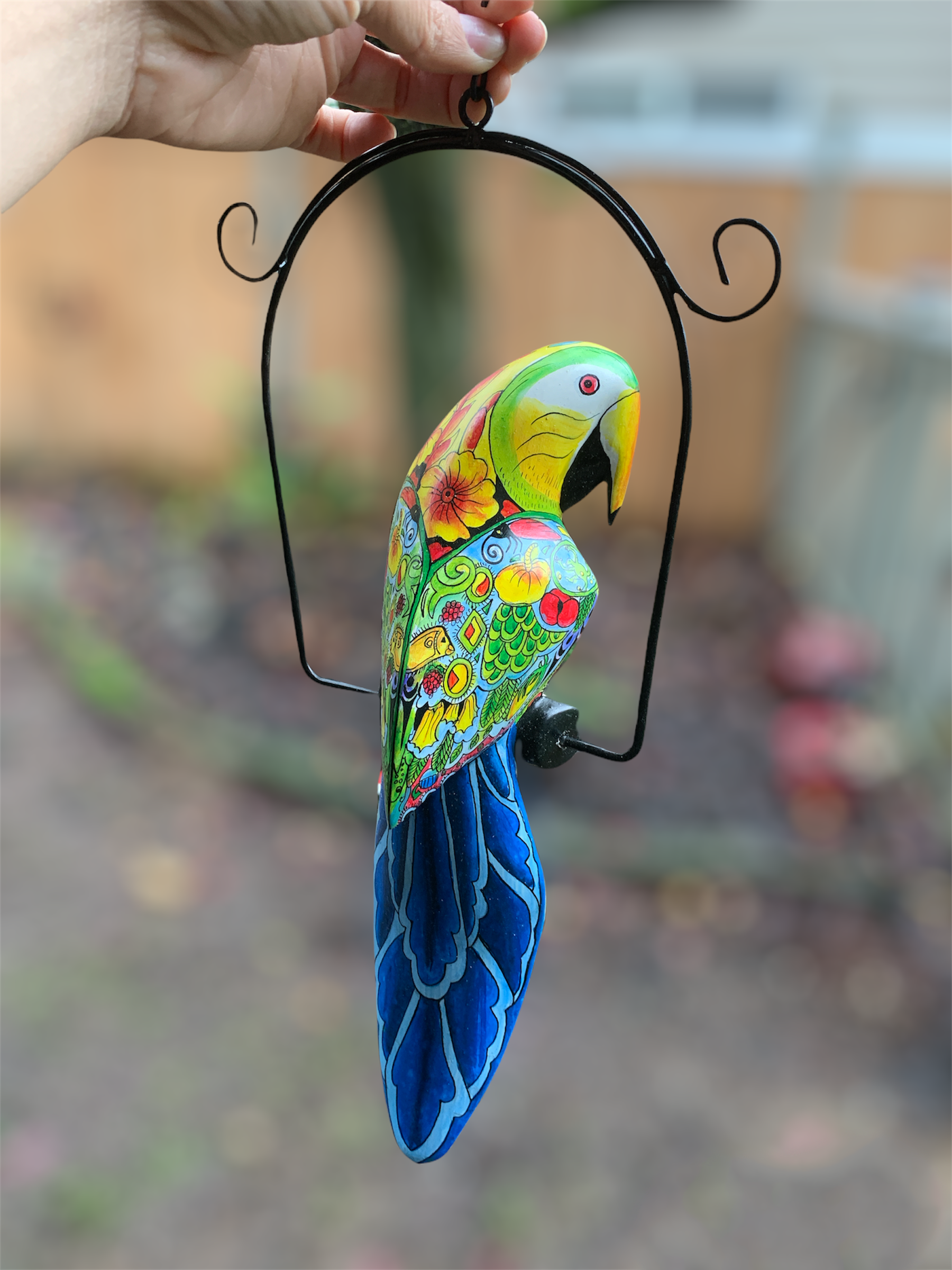 Mini Macaw Carving